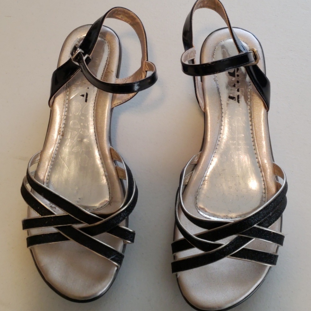 NTT sandals